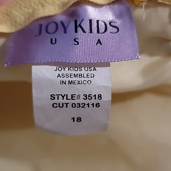 Girls dress - Picture 3 of 3